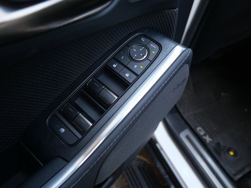 Used 2024 Lexus GX 550 image 8