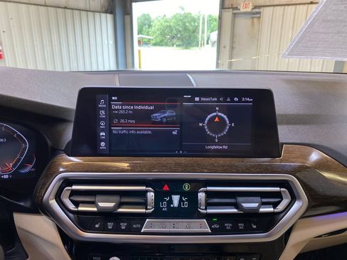 Used 2022 BMW X3 xDrive30i AWD/4WD image 40