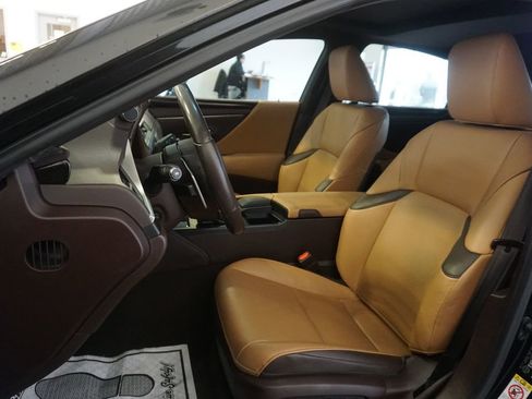 Used 2019 Lexus ES 350 350 image 18