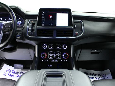 Used 2024 GMC Yukon SLT image 19