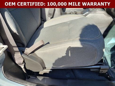 Used 2024 Jeep Wrangler Sport AWD/4WD image 17