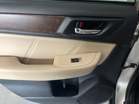 Used 2018 Subaru Outback 2.5i Limited AWD/4WD image 53