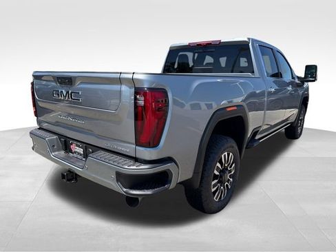 New 2026 GMC Sierra 2500 Denali Ultimate AWD/4WD image 7