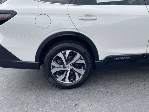 Used 2021 Subaru Outback Limited AWD/4WD image 9