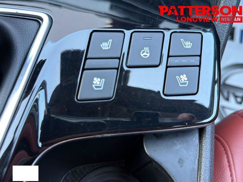 Used 2025 Kia Sportage SX FWD image 13