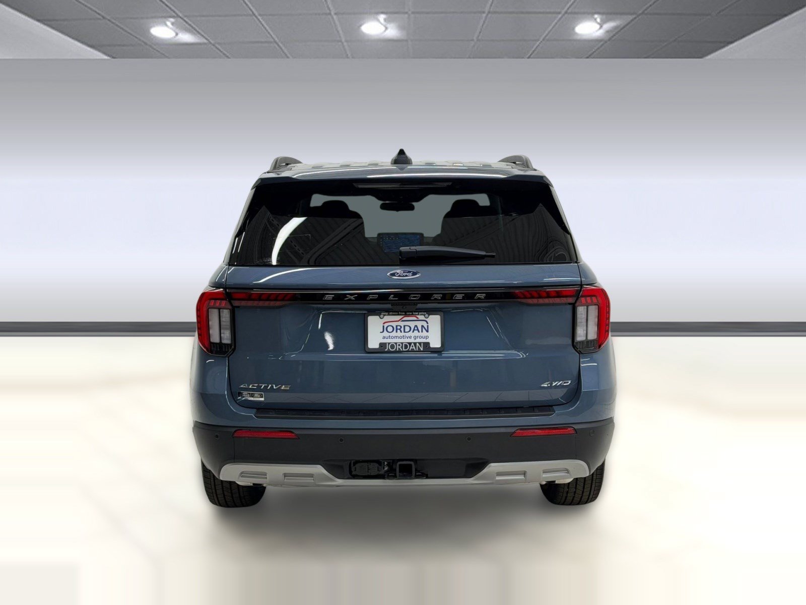 New 2026 Ford Explorer Active w/ Active Comfort Package AWD/4WD image 8