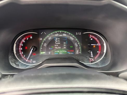 Used 2024 Toyota RAV4 XLE w/ Convenience Package AWD/4WD image 9
