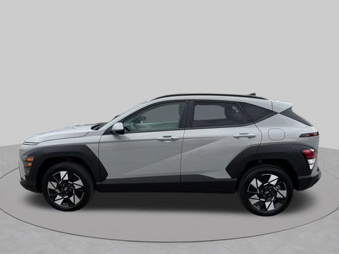 Used 2025 Hyundai Kona SEL AWD/4WD image 9