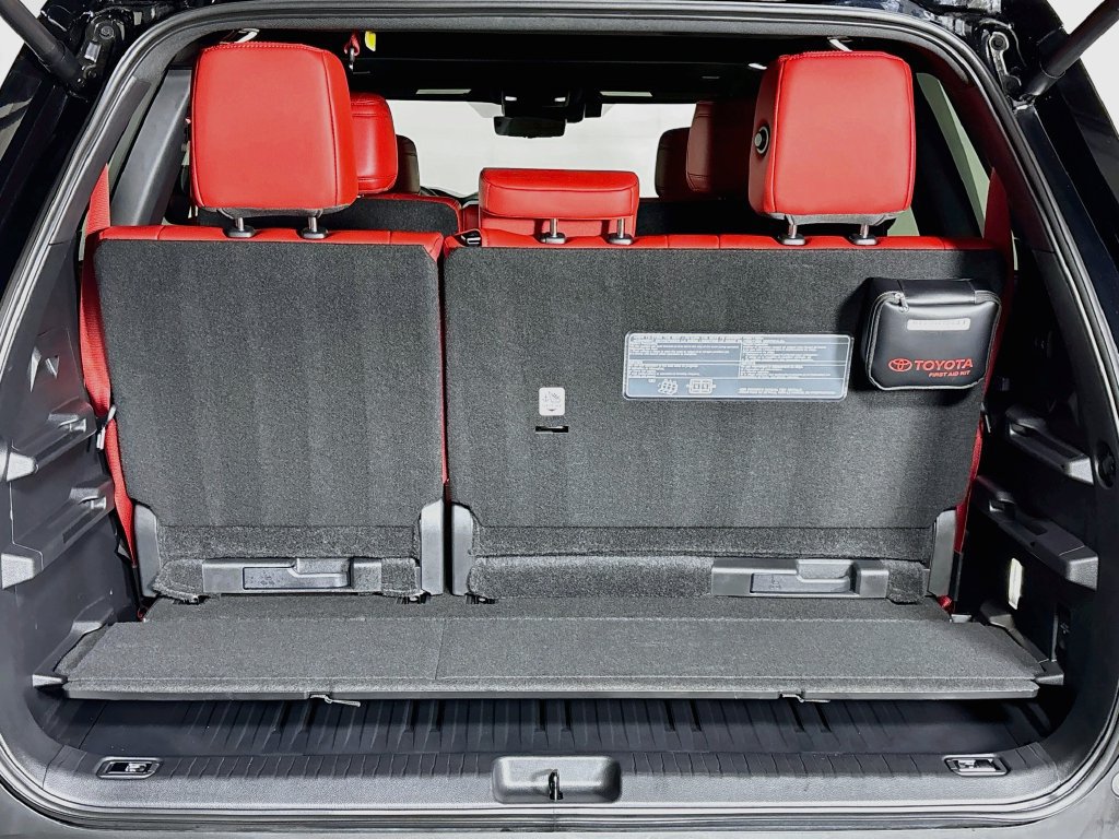 Used 2024 Toyota Sequoia TRD Pro AWD/4WD image 21