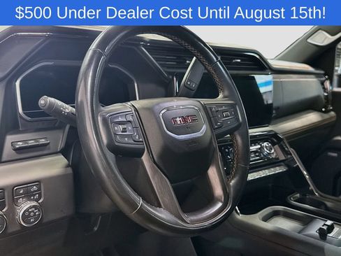 Used 2024 GMC Sierra 2500 AT4 w/ Technology Package AWD/4WD image 11