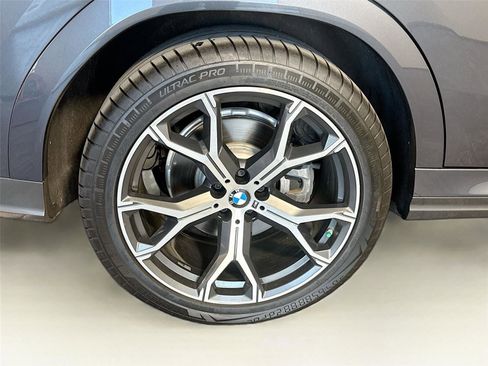 Used 2020 BMW X6 xDrive40i w/ M Sport Package AWD/4WD image 38