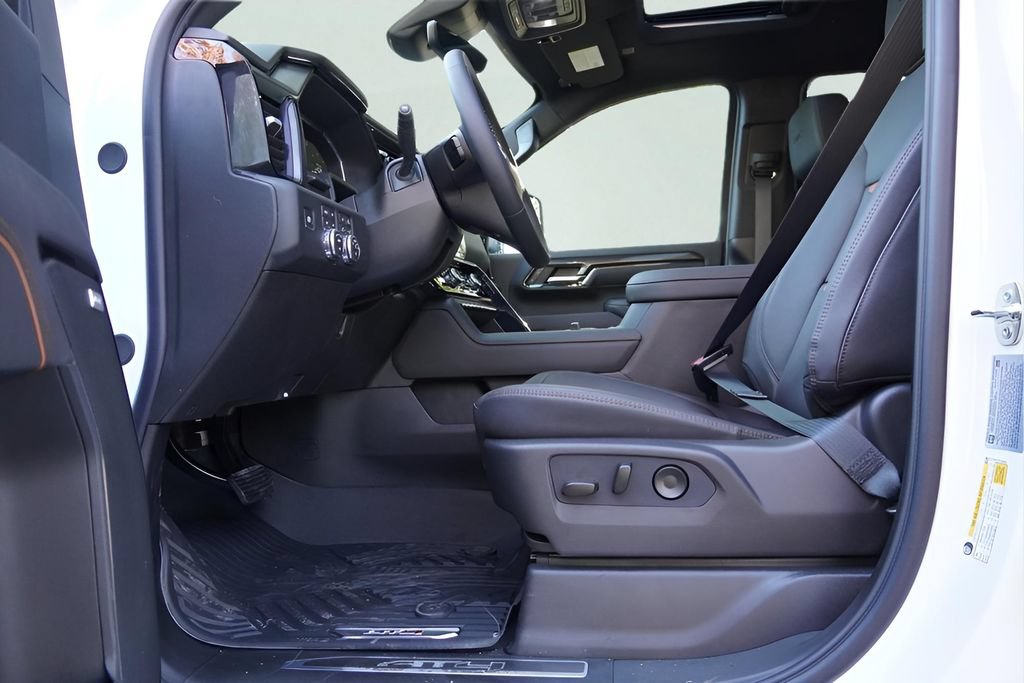 New 2026 GMC Sierra 2500 AT4 w/ AT4 Premium Plus Package AWD/4WD image 21