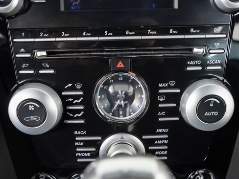 Used 2011 Aston Martin DBS Coupe RWD image 20