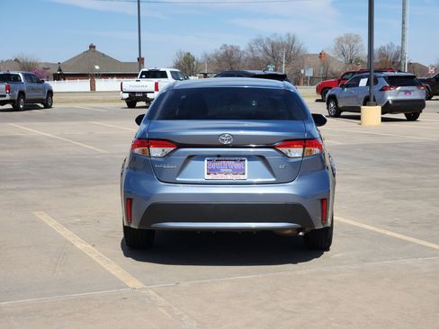 Used 2020 Toyota Corolla LE image 8