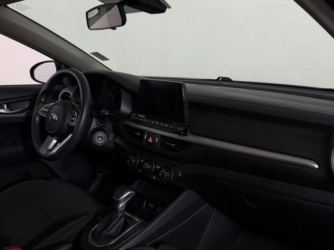 Used 2021 Kia Forte Sedan FWD image 29