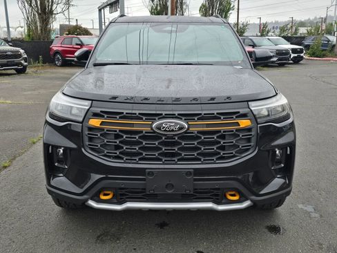 New 2026 Ford Explorer Tremor w/ Tremor Ultimate Package AWD/4WD image 8