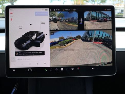 Used 2024 Tesla Model Y Long Range image 52