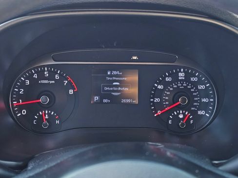 Used 2020 Kia Soul S FWD image 23