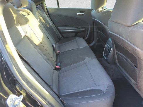 Used 2016 Dodge Charger SXT RWD image 24