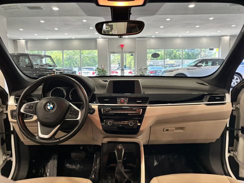 Used 2018 BMW X1 sDrive28i FWD image 24
