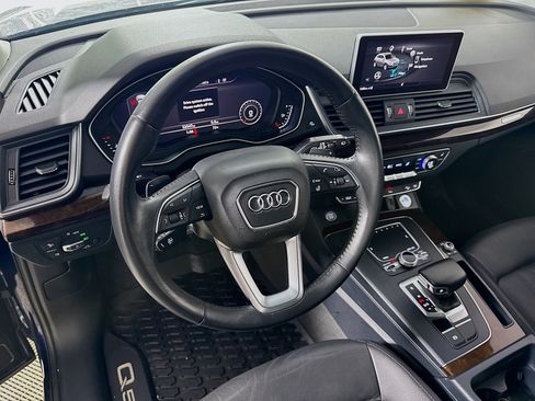 Used 2018 Audi Q5 2.0T Premium Plus w/ Premium Plus Package AWD/4WD image 24