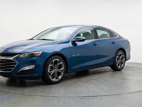 Used 2024 Chevrolet Malibu LT FWD image 3