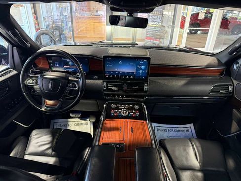 Used 2024 Lincoln Navigator L Reserve AWD/4WD image 26