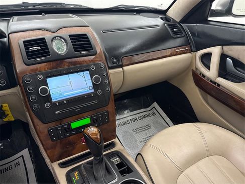 Used 2010 Maserati Quattroporte S image 38