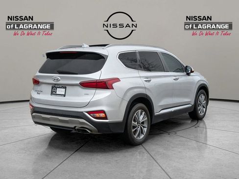 Used 2019 Hyundai Santa Fe AWD image 5