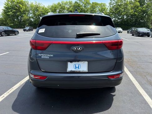 Used 2018 Kia Sportage LX w/ LX Technology Package AWD/4WD image 4