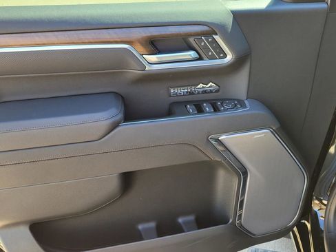 New 2026 Chevrolet Silverado 1500 High Country image 12