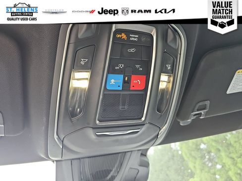 Used 2024 Dodge Charger Daytona Scat Pack w/ Plus Group AWD/4WD image 23