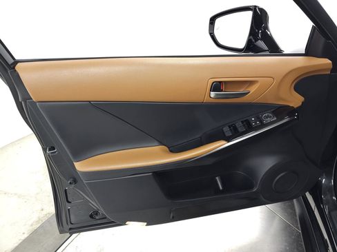 Used 2021 Lexus IS 300 AWD w/ Comfort Package image 13