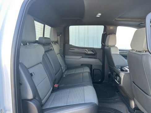 Used 2023 Chevrolet Silverado 1500 ZR2 w/ Technology Package AWD/4WD image 36