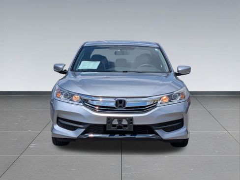 Used 2016 Honda Accord LX image 8