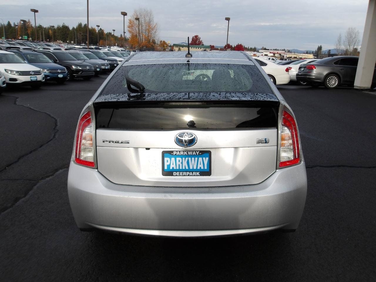 Used 2015 Toyota Prius Four FWD image 4