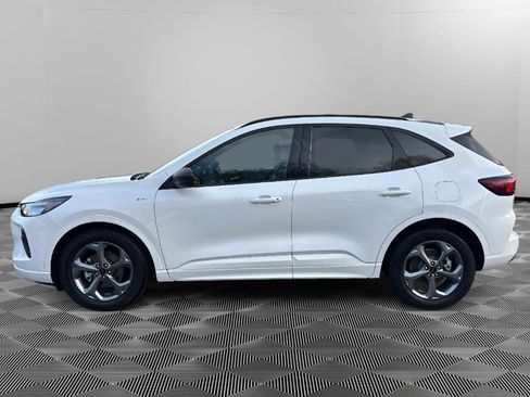 Used 2023 Ford Escape ST-Line w/ Tech Pack #1 image 5