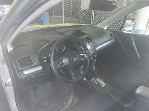 Used 2015 Subaru Forester 2.5i Premium w/ All-Weather Package image 5
