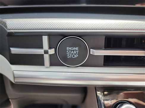 New 2025 Hyundai Santa Fe SEL image 29