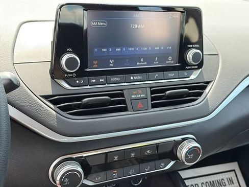 Certified 2023 Nissan Altima 2.5 S FWD image 15