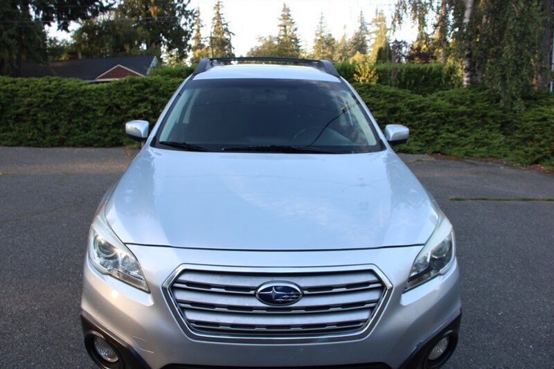 Used 2016 Subaru Outback 2.5i Premium AWD/4WD image 11
