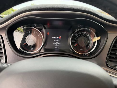 Used 2021 Dodge Challenger R/T Scat Pack image 27