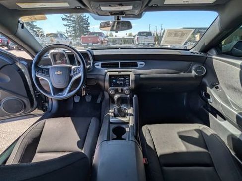 Used 2014 Chevrolet Camaro SS w/ RS Package RWD image 5