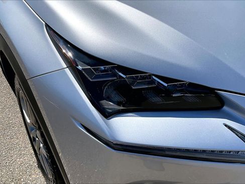 Used 2015 Lexus NX 300h AWD w/ Premium Package image 27