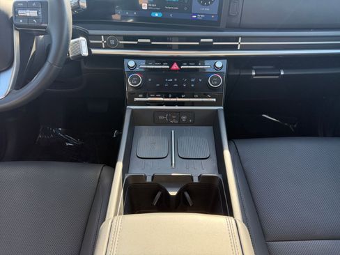 Used 2025 Hyundai Santa Fe SEL image 43