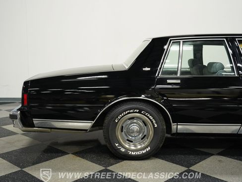 Used 1989 Chevrolet Caprice Classic image 28