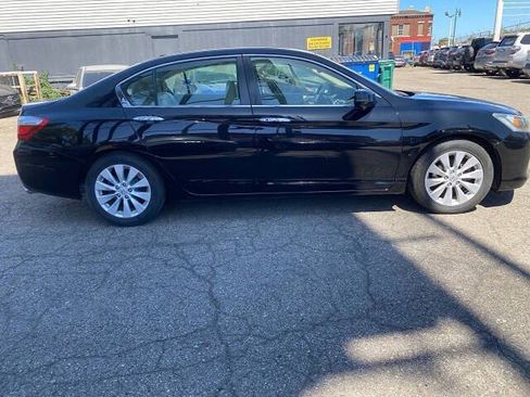 Used 2015 Honda Accord EX-L image 6