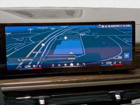 Used 2026 BMW X7 xDrive40i AWD/4WD image 14