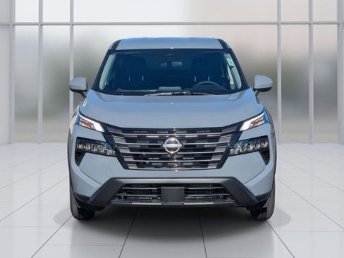 New 2026 Nissan Rogue SV image 8