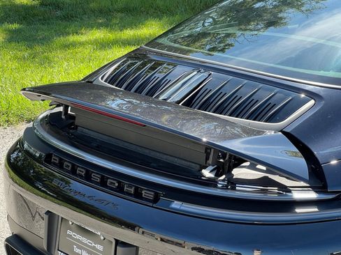 Certified 2026 Porsche 911 Targa 4 GTS AWD/4WD image 13